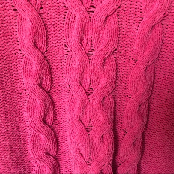 American Eagle Pullover Hot Pink Knit Crewneck Sweater Size M - Picture 4 of 14